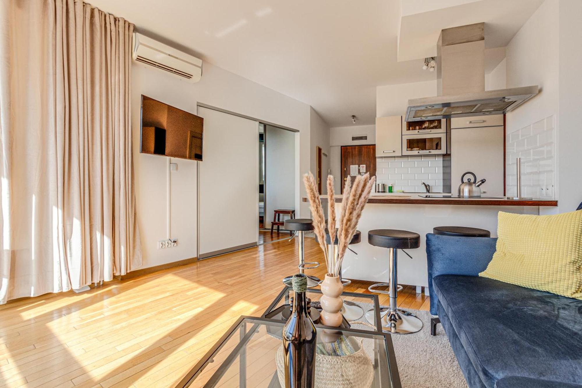 Rentplanet - Apartament Wszystkich Swietych Wrocław Kültér fotó