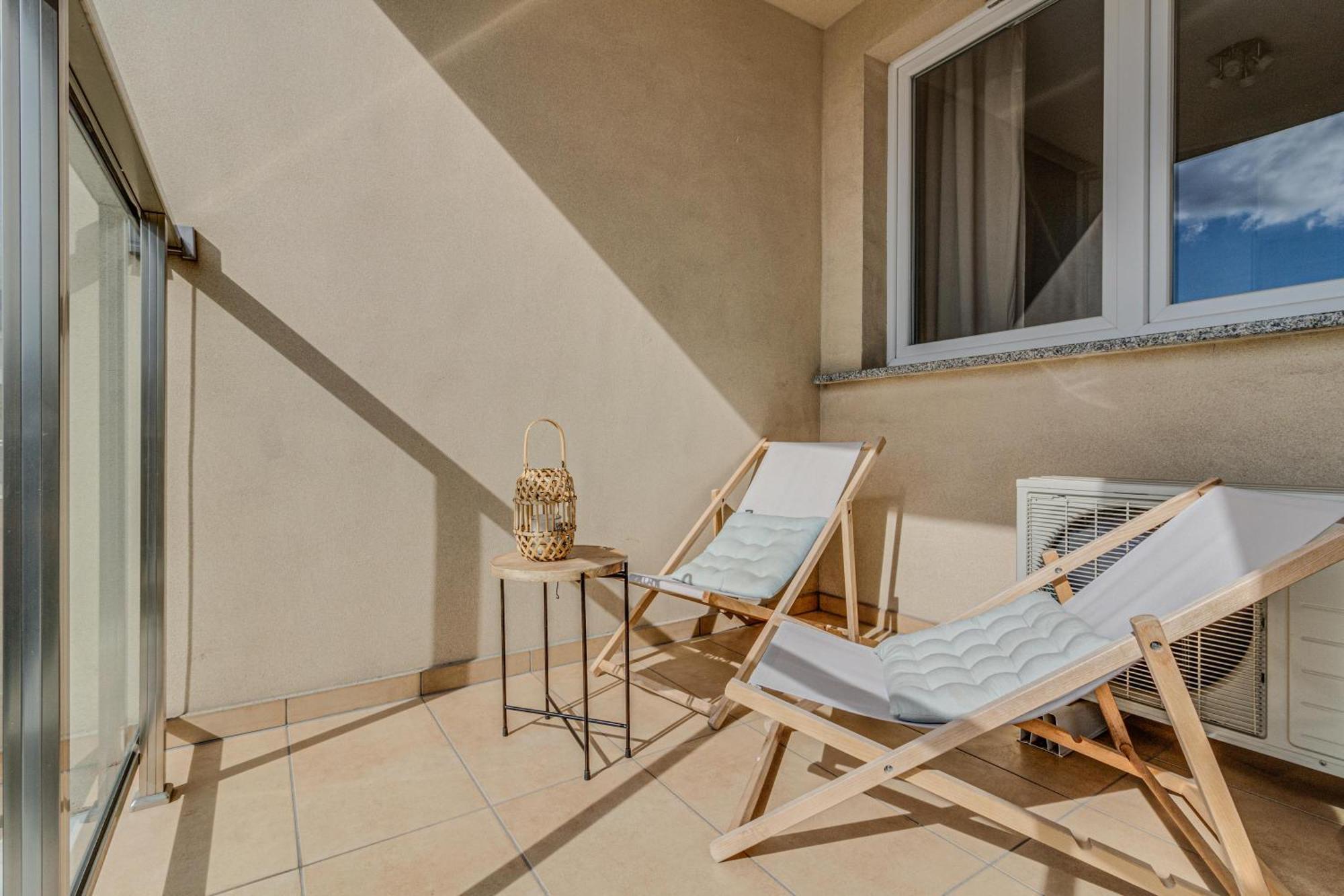 Rentplanet - Apartament Wszystkich Swietych Wrocław Kültér fotó