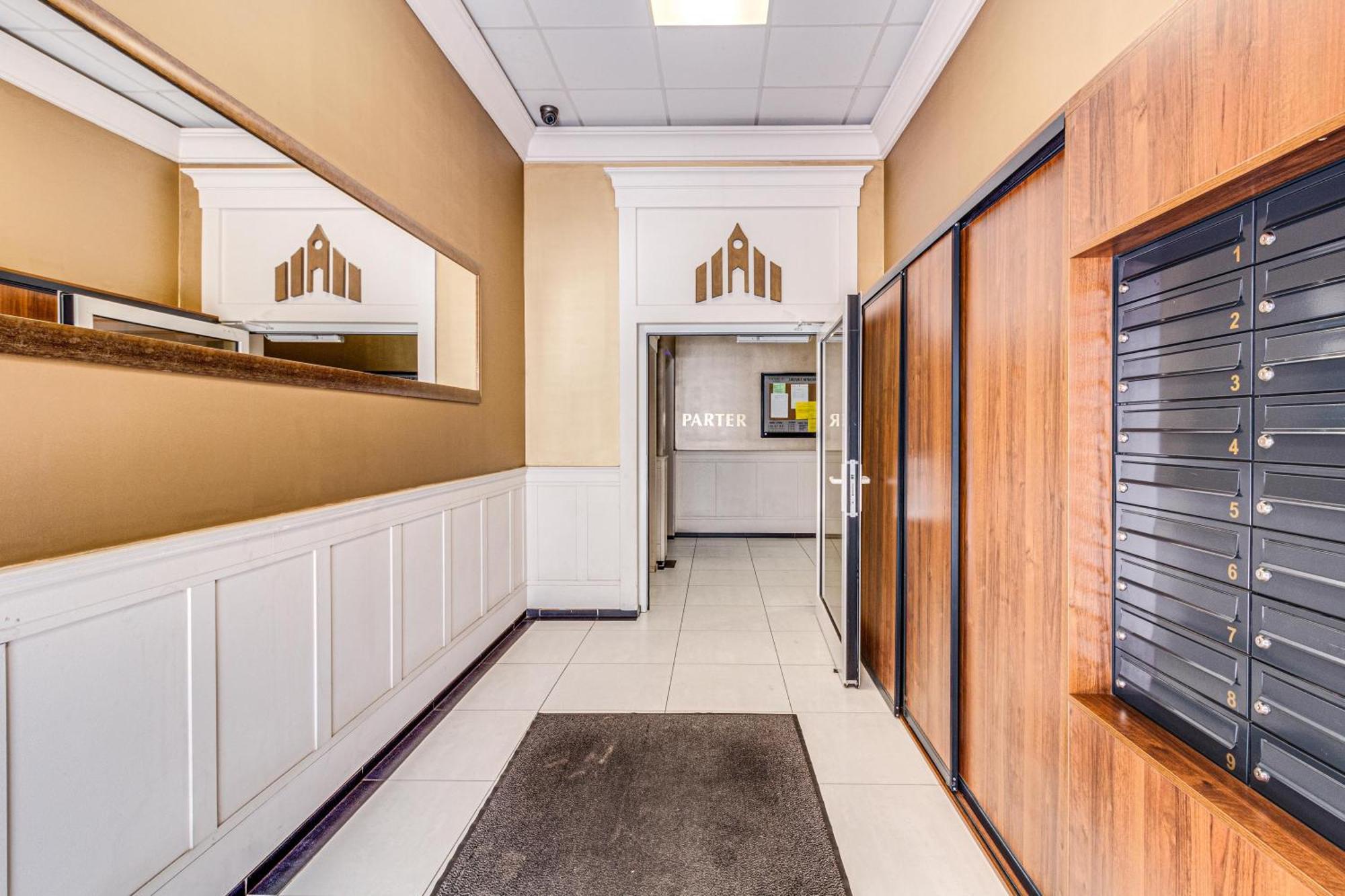 Rentplanet - Apartament Wszystkich Swietych Wrocław Kültér fotó