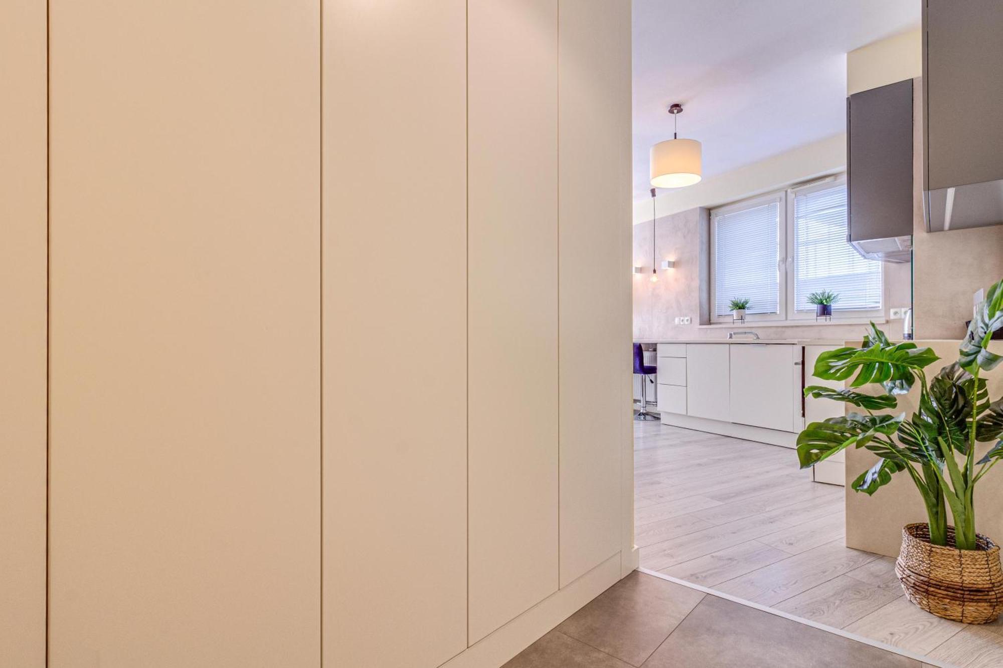 Rentplanet - Apartament Wszystkich Swietych Wrocław Kültér fotó