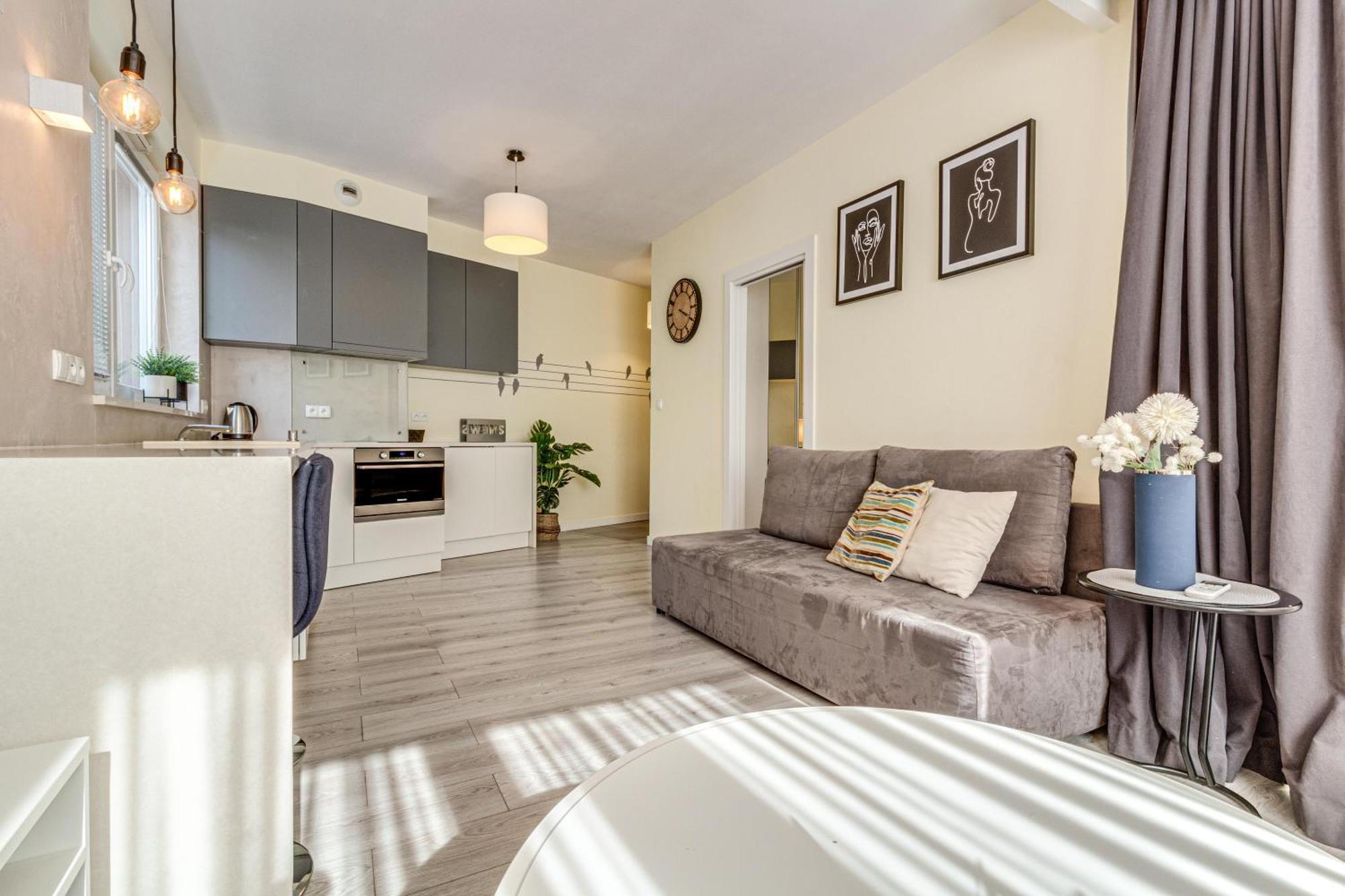 Rentplanet - Apartament Wszystkich Swietych Wrocław Kültér fotó