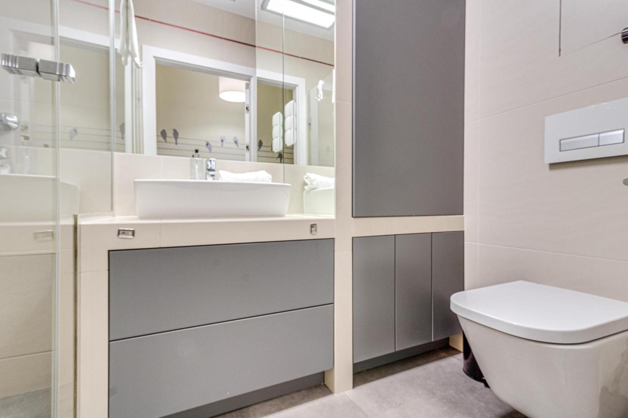 Rentplanet - Apartament Wszystkich Swietych Wrocław Kültér fotó