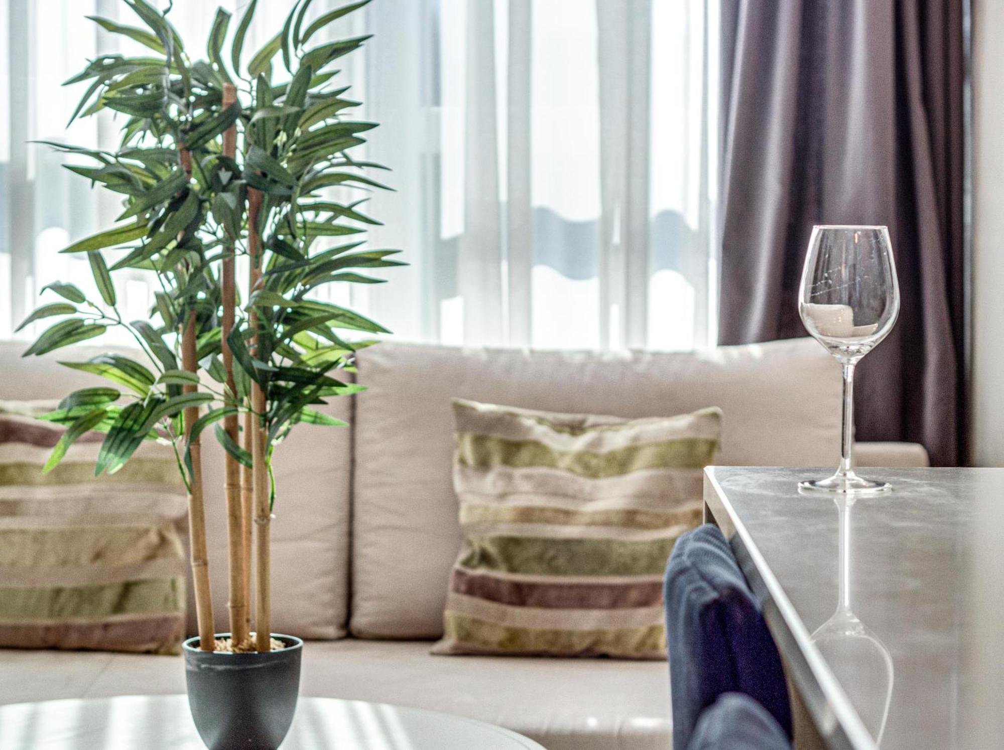 Rentplanet - Apartament Wszystkich Swietych Wrocław Kültér fotó